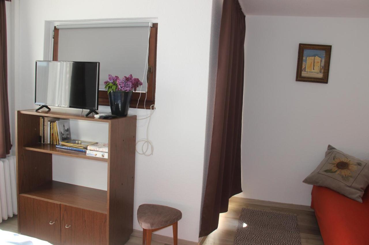 Erika Vendeghaz Hotel Szentendre Luaran gambar
